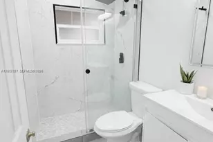 17010 NW 53rd Ave, Miami Gardens, FL 33055 - Photo 5