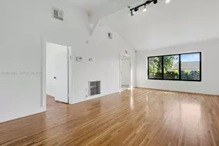 16901 NE 6th Ave, North Miami Beach, FL 33162 - Photo 5