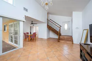 1007 NW 106th Ave Cir, Miami, FL 33172 - Photo 7