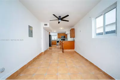 1007 NW 106th Ave Cir, Miami, FL 33172 - Photo 13