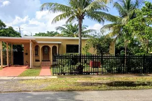 965 NE 146th St, North Miami, FL 33161 - Photo 1