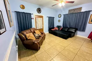 965 NE 146th St, North Miami, FL 33161 - Photo 3