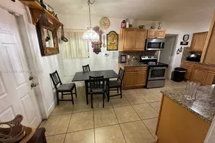 965 NE 146th St, North Miami, FL 33161 - Photo 5