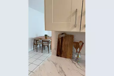 901 10th St #6, Miami Beach, FL 33139 - Photo 5
