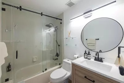 21216 Harbor Way #158-15, Aventura, FL 33180 - Photo 33