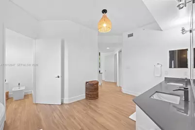 731 Crandon Blvd #308, Key Biscayne, FL 33149 - Photo 17