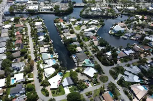 2416 NE 19th Terrace, Wilton Manors, FL 33305 - Photo 9