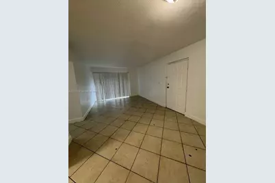 1201 Lake Victoria Dr #V, West Palm Beach, FL 33411 - Photo 7