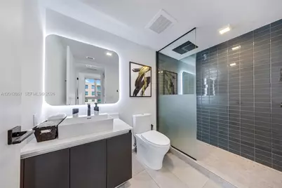 227 NE 2nd St #1909, Miami, FL 33132 - Photo 5