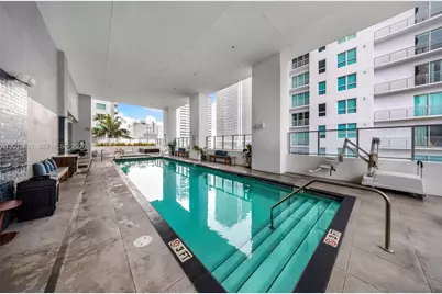 227 NE 2nd St #1909, Miami, FL 33132 - Photo 9