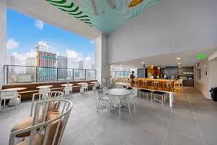 227 NE 2nd St, Miami, FL 33132 - Photo 13