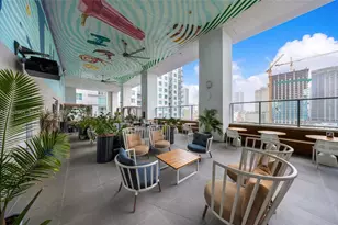 227 NE 2nd St, Miami, FL 33132 - Photo 15