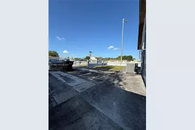 399 W 12th St, Hialeah, FL 33010 - Photo 19