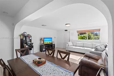 5300 NW 30th Pl, Miami, FL 33142 - Photo 11