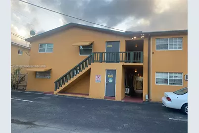 1702 McKinley St #4, Hollywood, FL 33020 - Photo 1