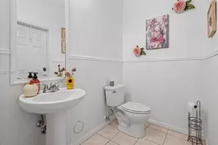 2609 NE 42nd Ave, Homestead, FL 33033 - Photo 9