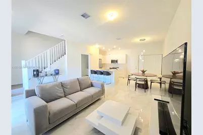 4278 NW 82nd Ave #4278, Doral, FL 33166 - Photo 9