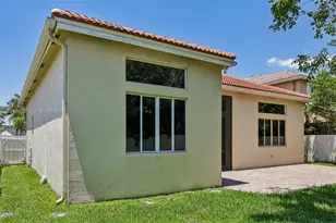 1290 Camellia Ln, Weston, FL 33326 - Photo 49