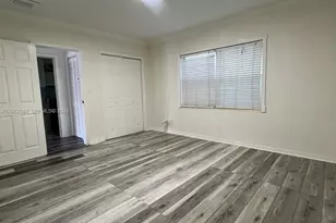 915 N 19th Ave, Hollywood, FL 33020 - Photo 21