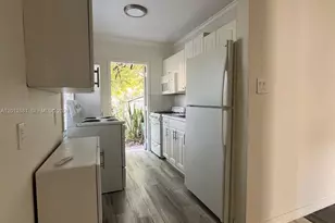 915 N 19th Ave, Hollywood, FL 33020 - Photo 5