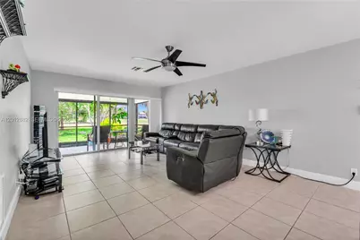9820 NW 65th Ct #B13, Tamarac, FL 33321 - Photo 29