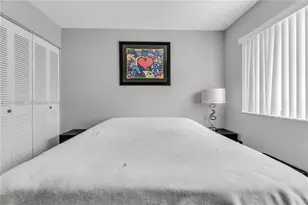 9820 NW 65th Ct, Tamarac, FL 33321 - Photo 23