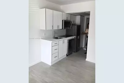 1601 Meridian Ave #204, Miami Beach, FL 33139 - Photo 3
