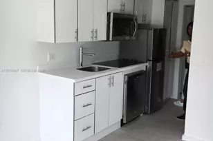 1601 Meridian Ave, Miami Beach, FL 33139 - Photo 3