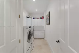 6801 SW 94th St, Pinecrest, FL 33156 - Photo 49