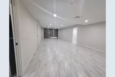 903 Cypress Ter #205, Pompano Beach, FL 33069 - Photo 9