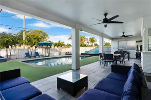 632 S Crescent Dr, Hollywood, FL 33021 - Photo 1