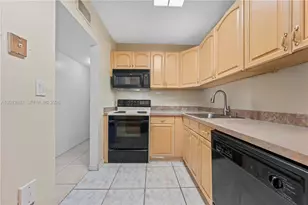 7829 Miller Dr, Miami, FL 33155 - Photo 5