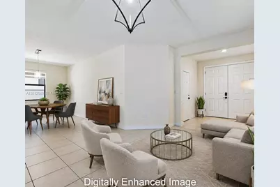 10594 W 35th Ln, Hialeah, FL 33018 - Photo 9