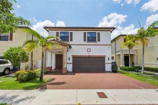 10594 W 35th Ln, Hialeah, FL 33018 - Photo 3