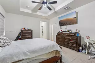 10594 W 35th Ln, Hialeah, FL 33018 - Photo 37
