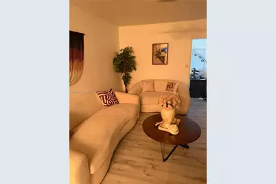 365 NW 103rd St #365, Miami, FL 33150 - Photo 5