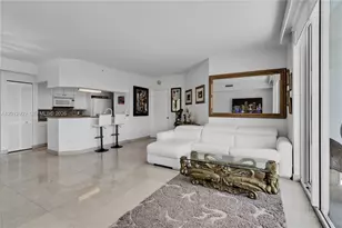 848 Brickell Key Dr, Miami, FL 33131 - Photo 7