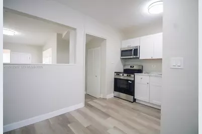 5860 SW 9th St #A, West Miami, FL 33144 - Photo 7