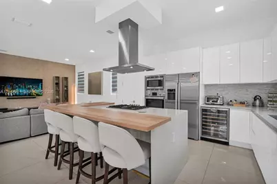 7509 NW 99th Ave, Doral, FL 33178 - Photo 19