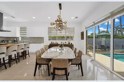 7509 NW 99th Ave, Doral, FL 33178 - Photo 17
