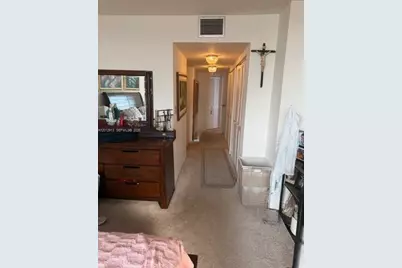 2333 Brickell Ave #812, Miami, FL 33129 - Photo 15