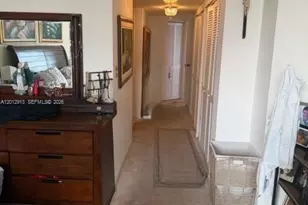 2333 Brickell Ave, Miami, FL 33129 - Photo 15