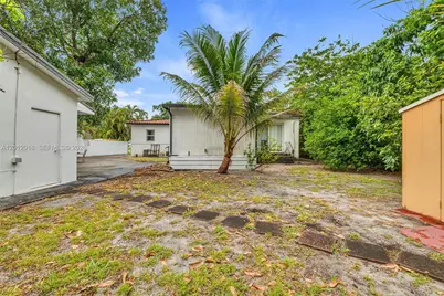 79 NW 143rd St, Miami, FL 33168 - Photo 33