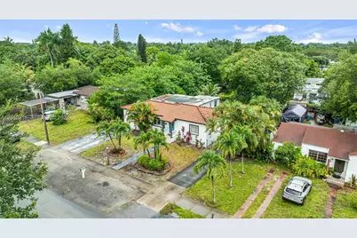 79 NW 143rd St, Miami, FL 33168 - Photo 49