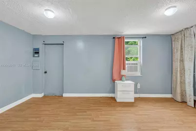 79 NW 143rd St, Miami, FL 33168 - Photo 39