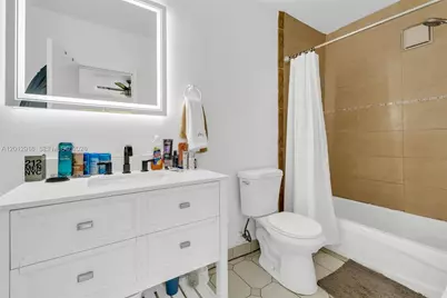 79 NW 143rd St, Miami, FL 33168 - Photo 19