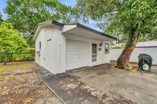 79 NW 143rd St, Miami, FL 33168 - Photo 35