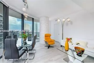 45 SW 9th St #1701, Miami, FL 33130 - Photo 7