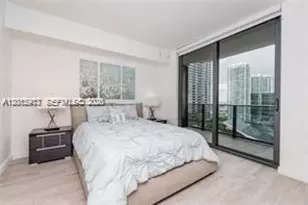 45 SW 9th St, Miami, FL 33130 - Photo 21