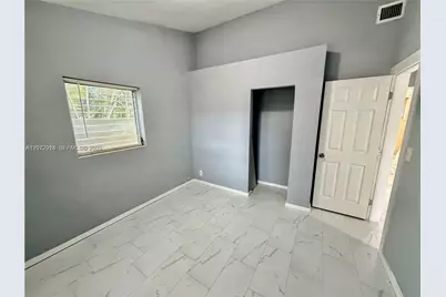 836 NW 12th Ter #2, Fort Lauderdale, FL 33311 - Photo 17